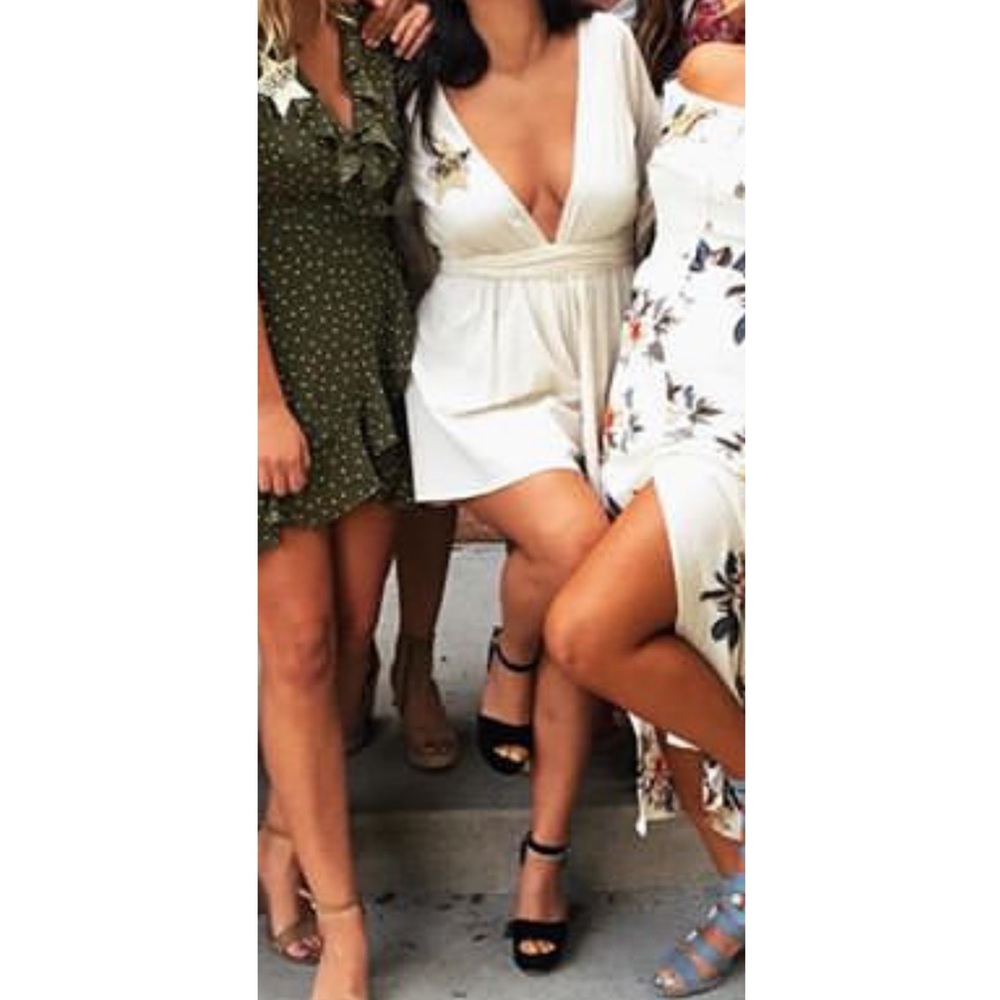 Beige romper - Picture 10 of 10